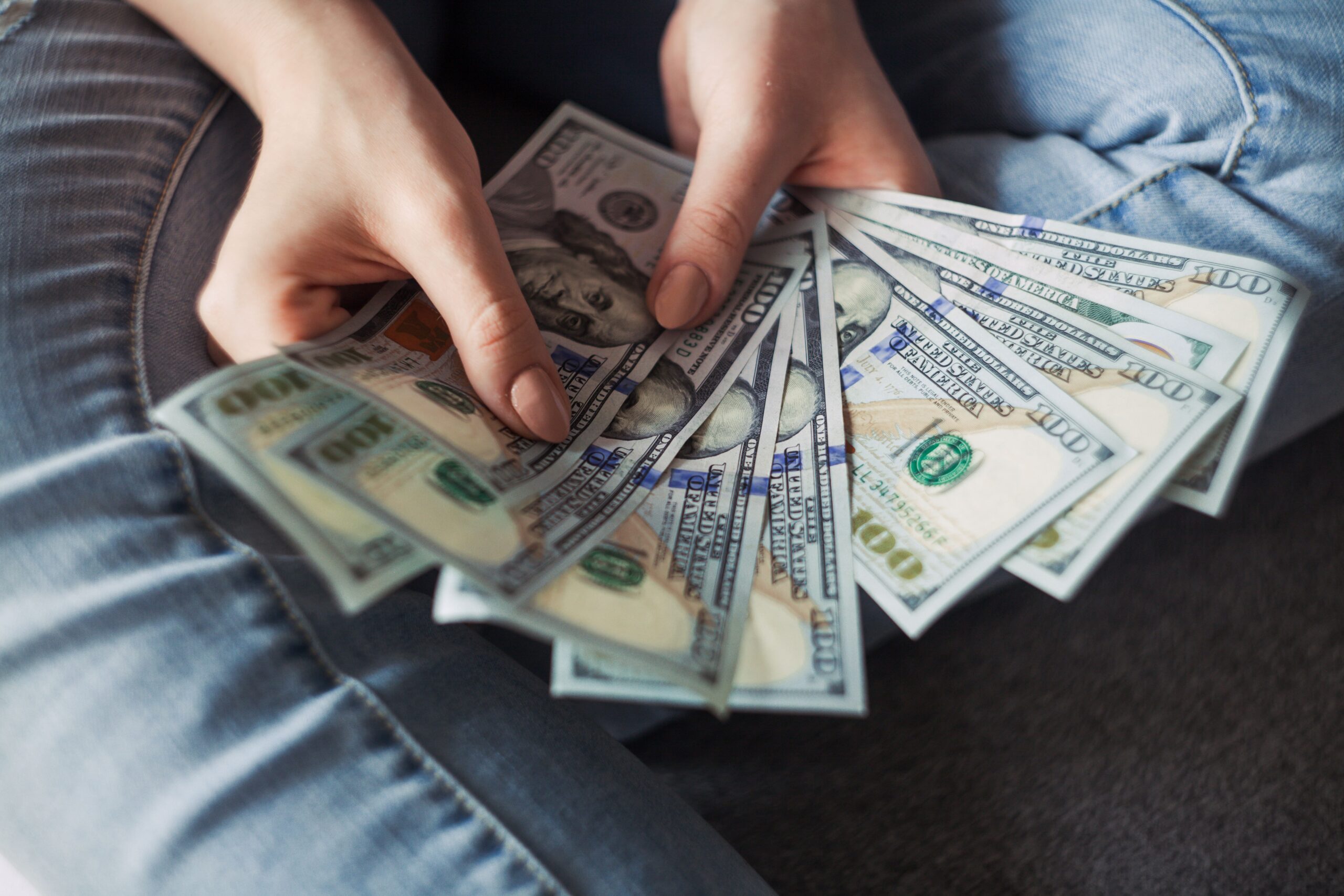 开通 AdSense 一周后，这个博客赚了多少广告费？